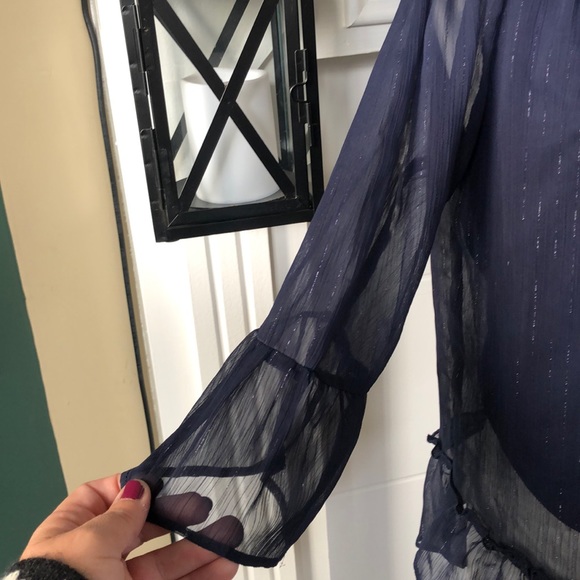 🌺Massini chiffon bell sleeve top🌺 - Picture 5 of 7